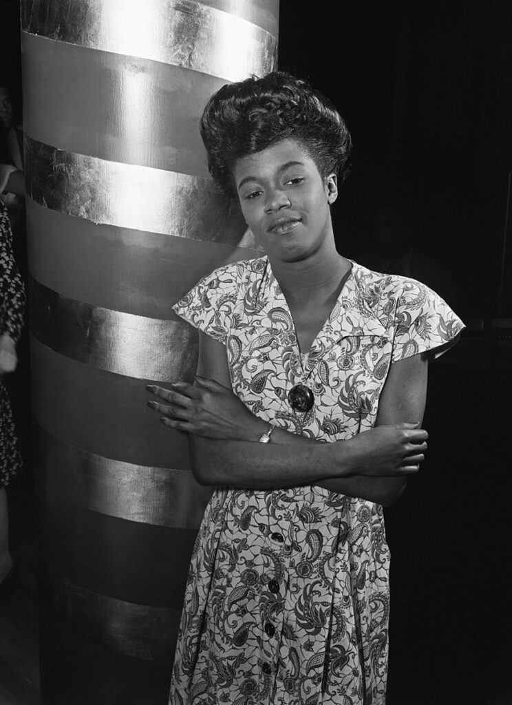 Sarah_Vaughan_-_William_P._Gottlieb_-_No._2