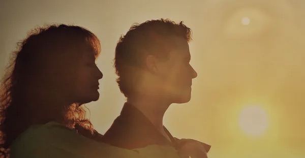 Katryn Roberts & Sean Lakeman - almost a sunset